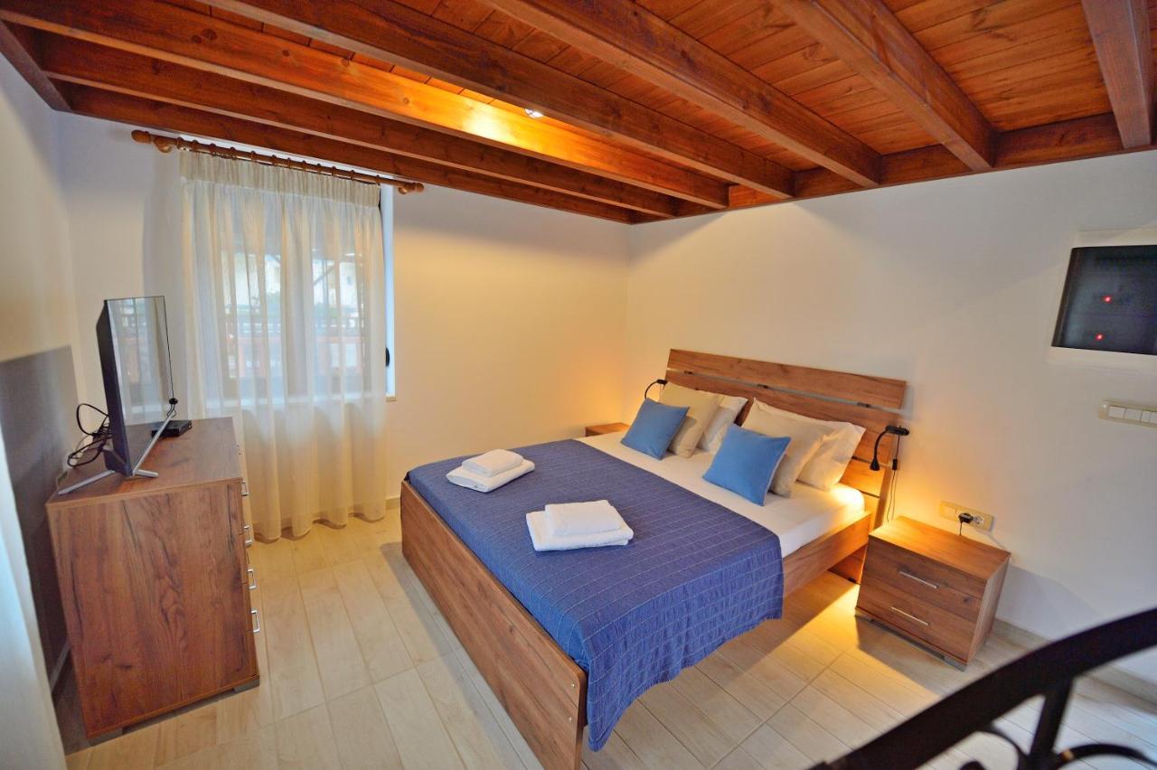 Villa Plokamos House à Plokamianá Extérieur photo