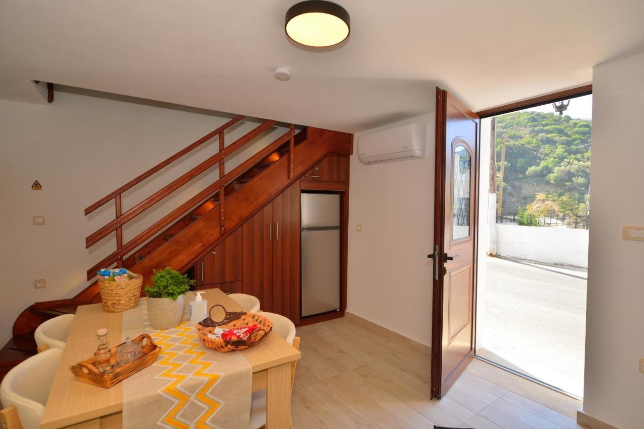 Villa Plokamos House à Plokamianá Extérieur photo