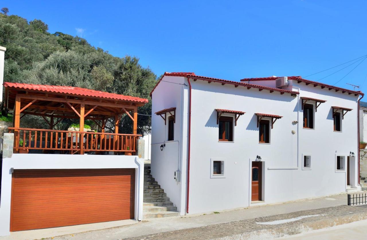 Villa Plokamos House à Plokamianá Extérieur photo